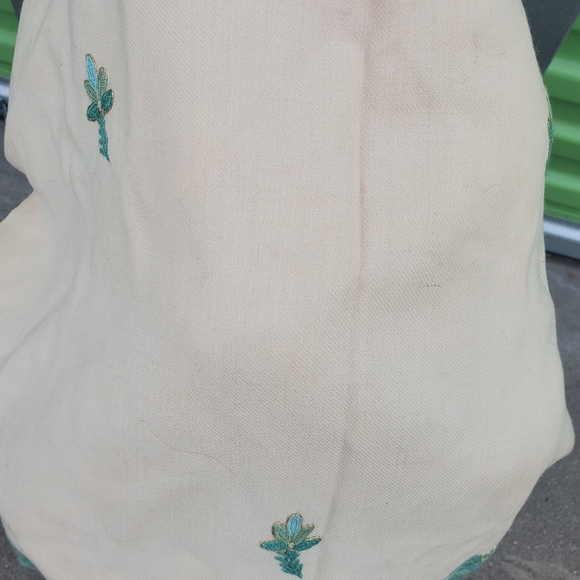 VTG  Oversized Tan 37x26 Scarf Shawl - Picture 3 of 5